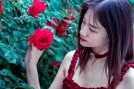 重庆面临逾40℃高温 开放40处人防工程纳凉点